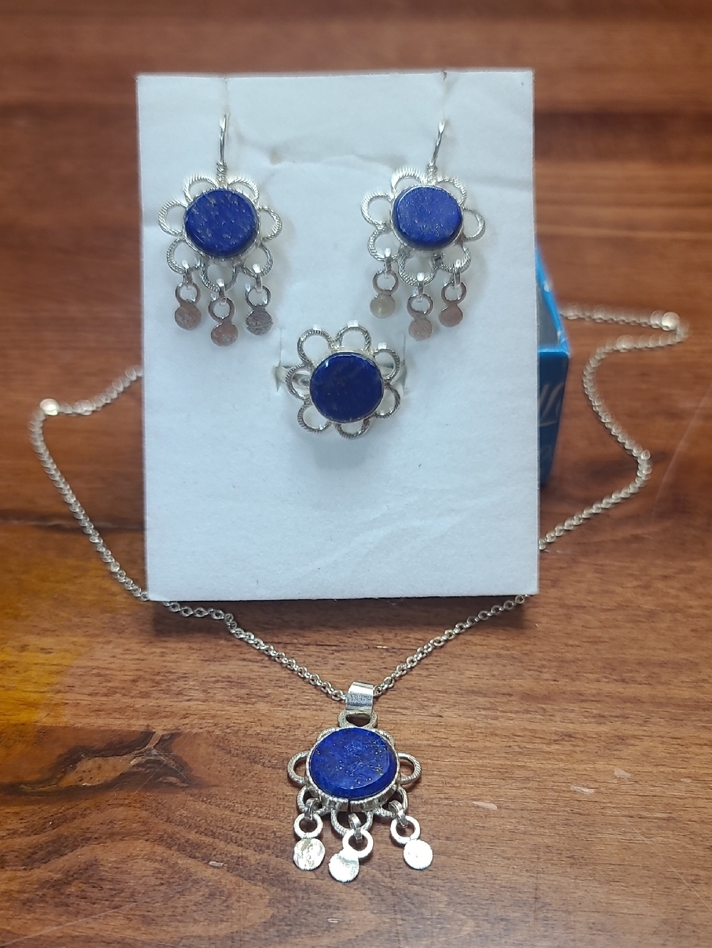 Silver Floral Lapis Pendant Necklace & Earring Set &ring